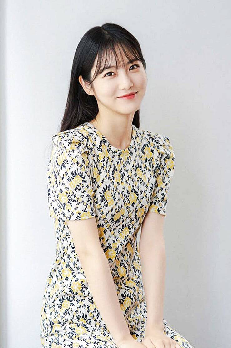 배우-신예은