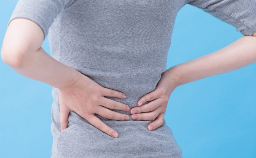 여자 왼쪽 아랫배 통증