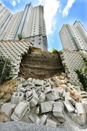 아파트-축대가-무너지는-사진