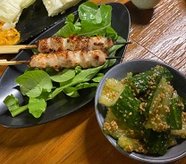 오이무침-닭꼬치