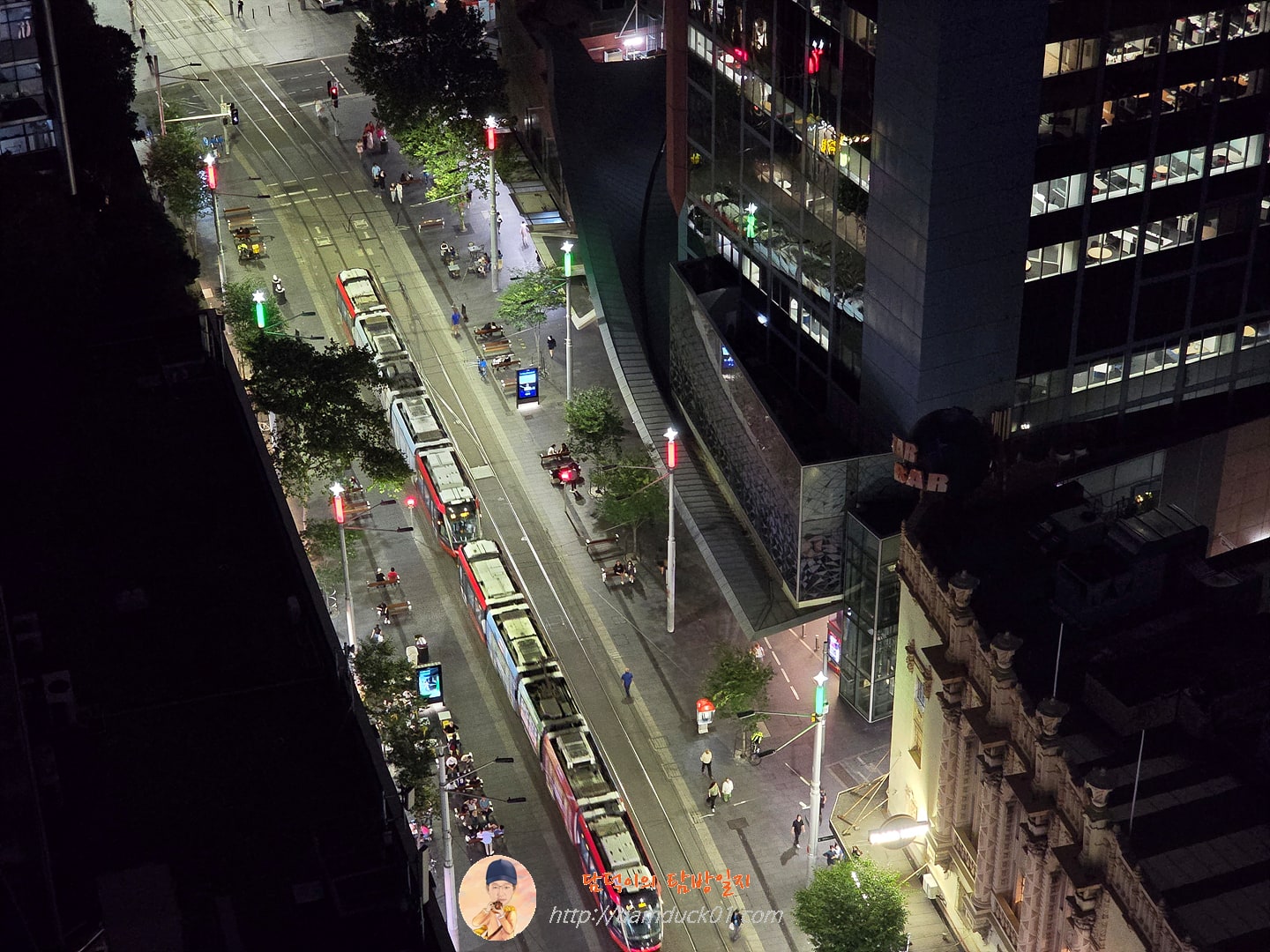 메리톤 스위트 켄트 스트리트, 시드니 야경