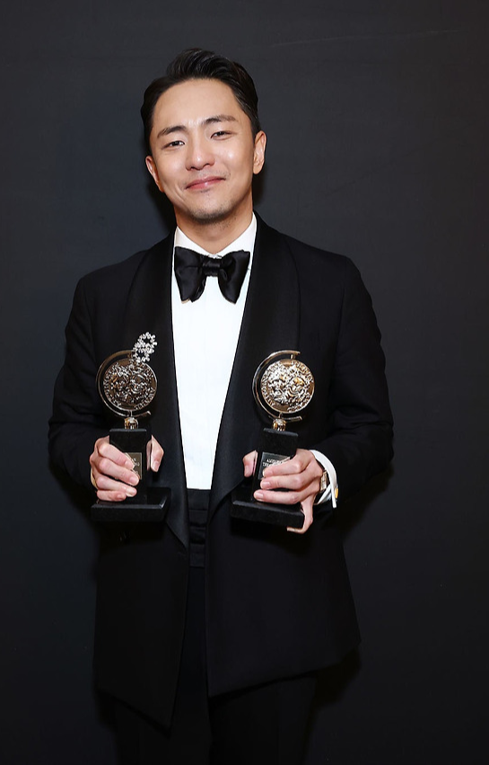 박천휴 작가 프로필