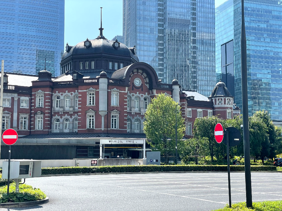 도쿄역 및 도쿄역 마루노우치 광장 여행