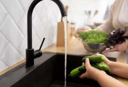 여름철 식중독 예방 (채소 세척 및 보관 방법)