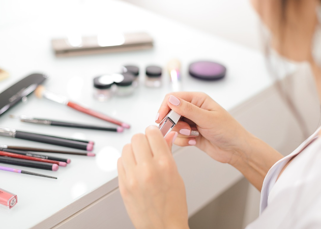 천연 화장품 과학(Science of Natural Cosmetics): 아름다움과 건강을 위한 자연의 선물