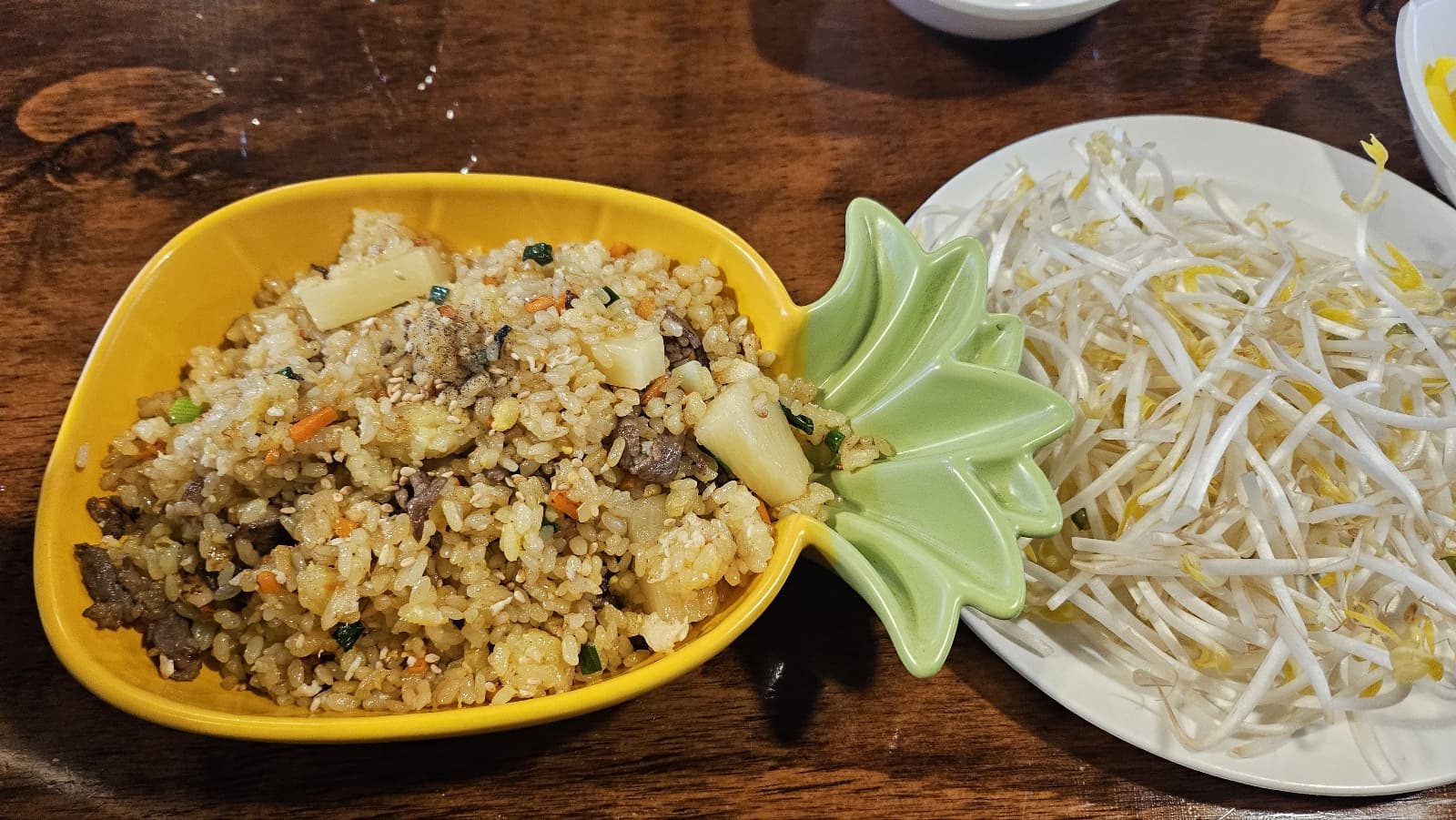 꾸에흐엉 볶음밥