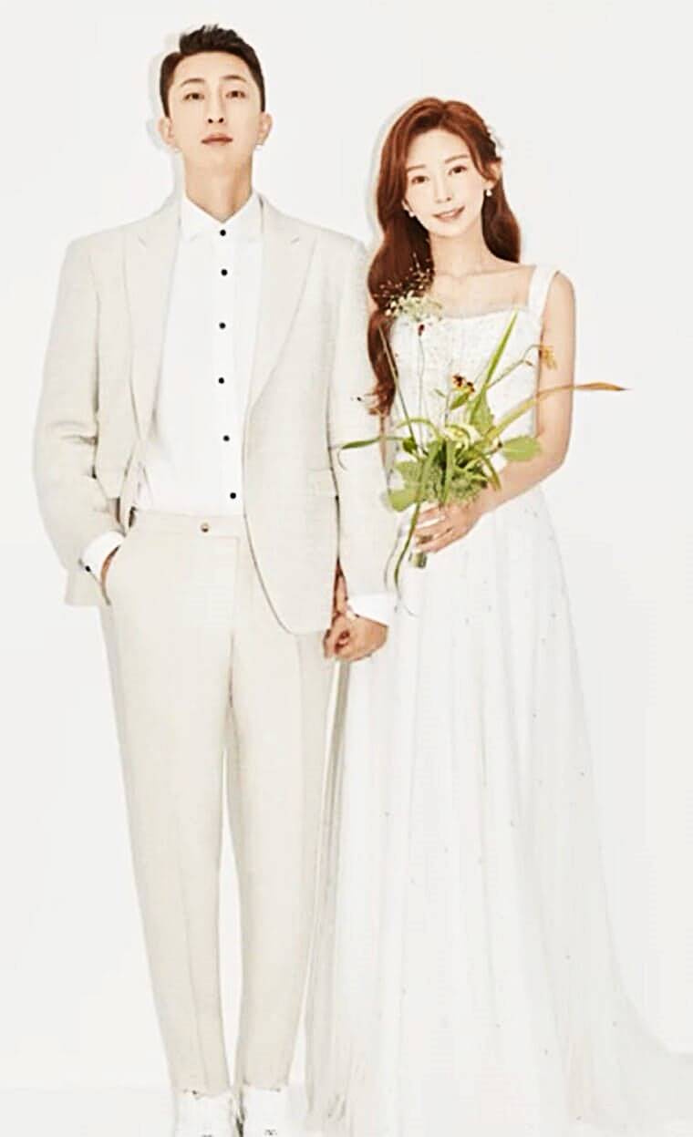 가수-슬리피-부인-김나현