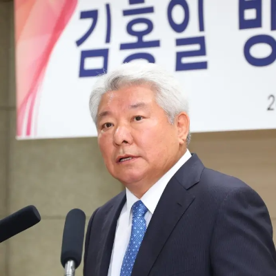 김홍일