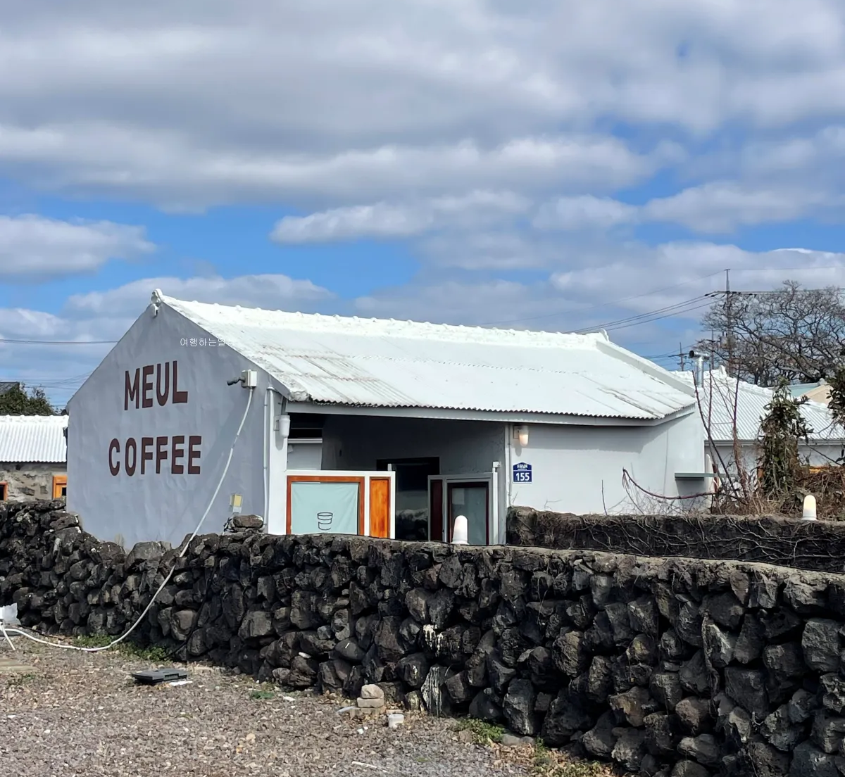 제주-서쪽-조용한-감성카페-서귀포-믈커피-로스터스