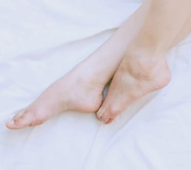 발등 통증 원인