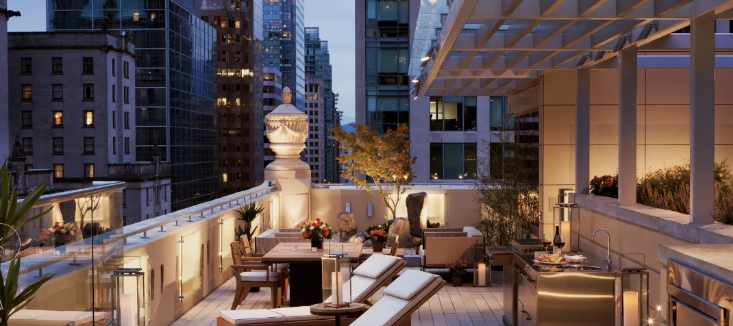 Rosewood Hotel Georgia, 토론토 캐나다 : 부대시설, 어메니티, 객실, 소개, 관광
