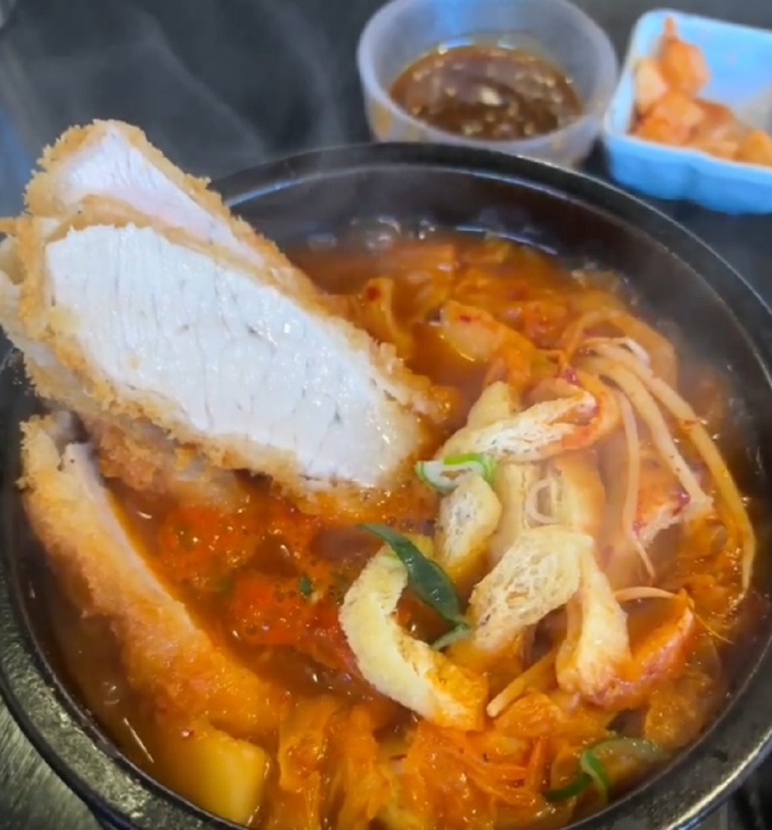 돈까스의달인-밤리단길-가츠잇