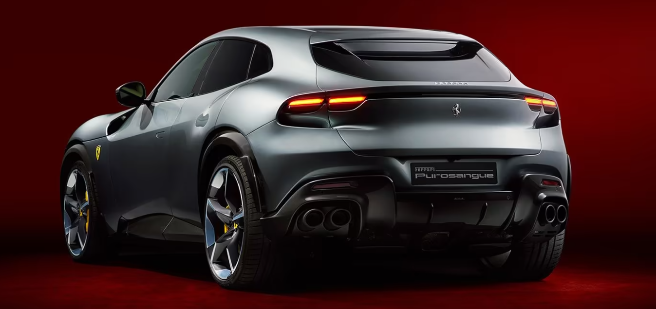 2023 페라리 푸로산게, 디자인 혁명으로 레이싱 카를 닮은 퍼포먼스 SUV 시장을 뒤흔들다