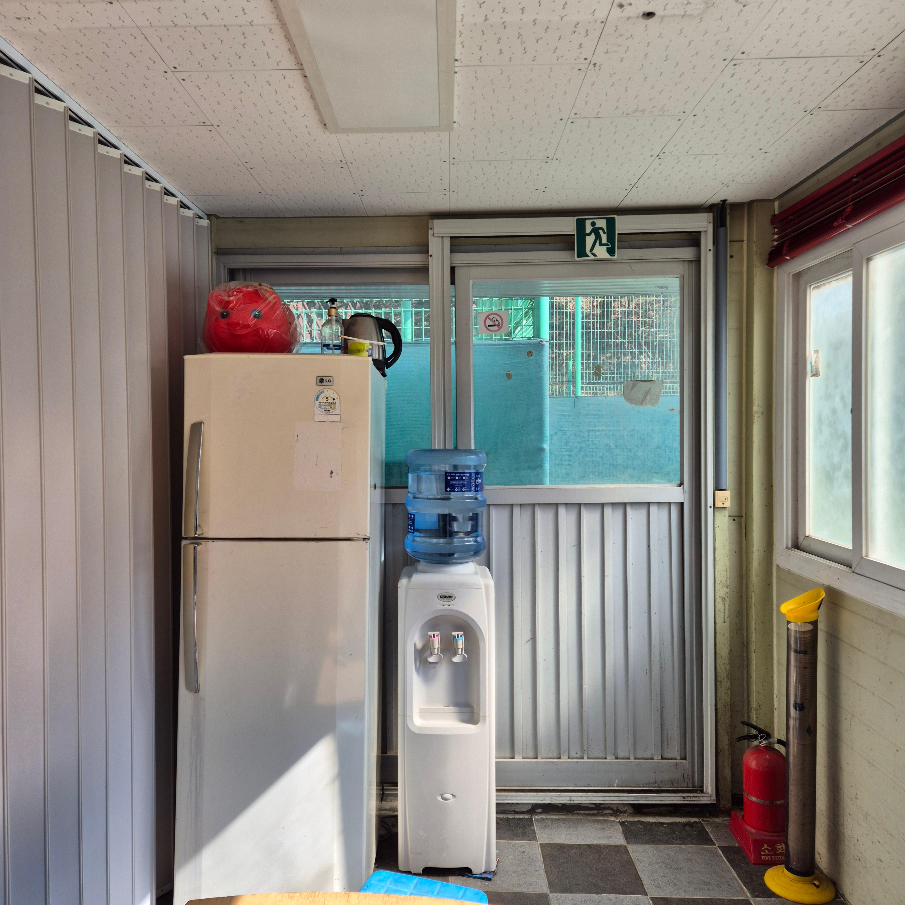 성주산 테니스장