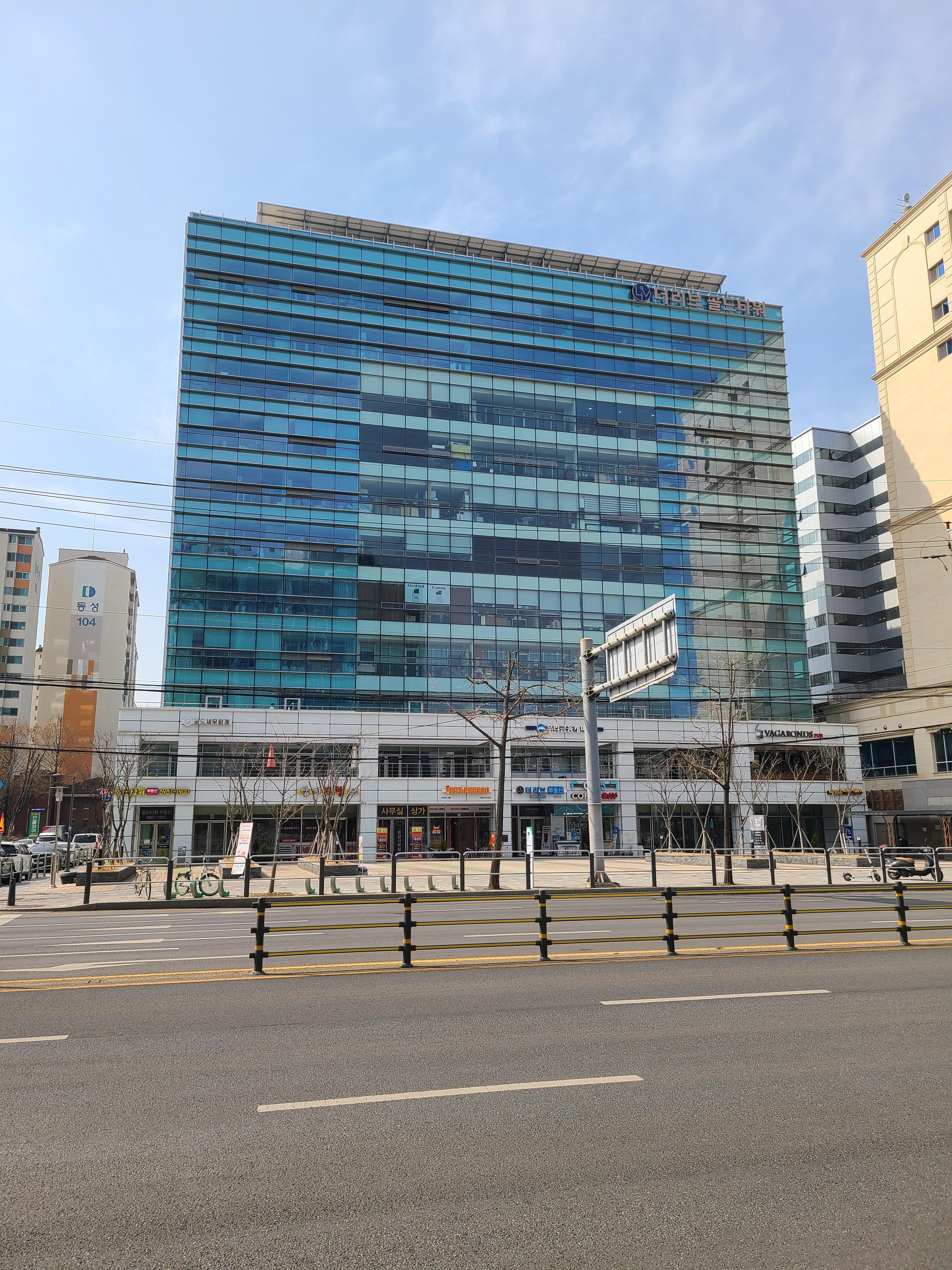 더리브골드타워 외관 및 주변환경1