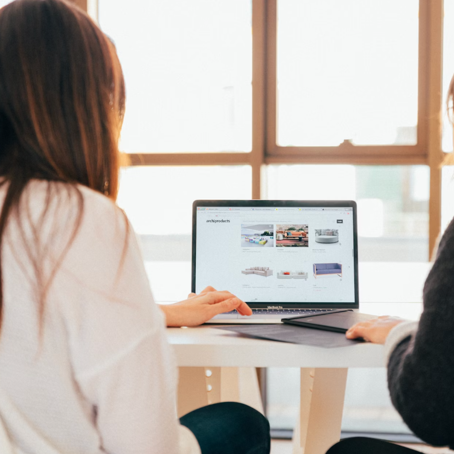 근무 환경 및 조건