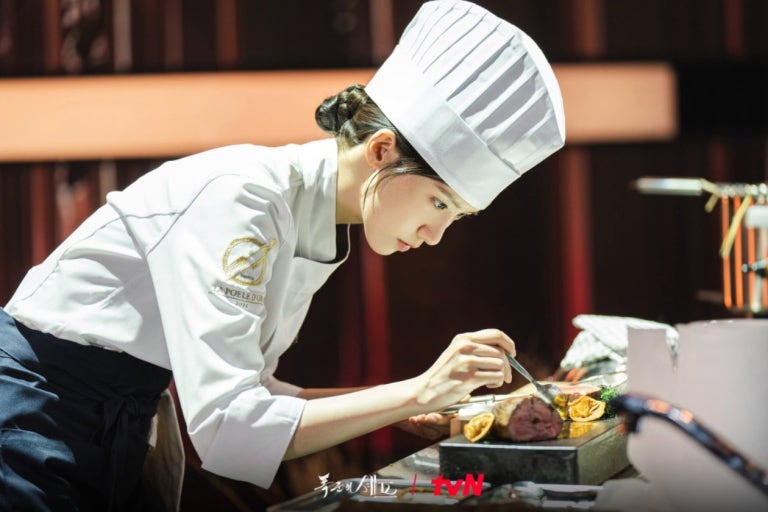 폭군의 셰프 출연진 박성훈 남주 교체 남주 결말