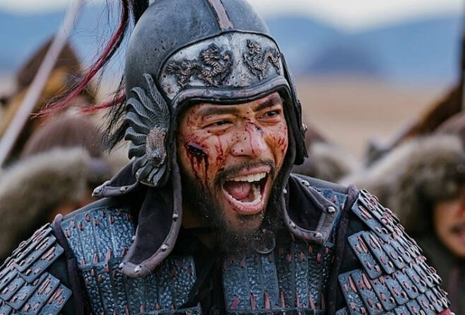 양규가 크게 절규를 하고 있다.