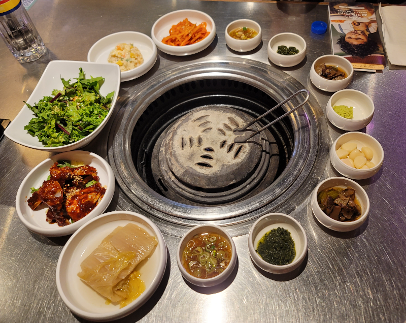 청기와타운 영등포본점 기본 상차림