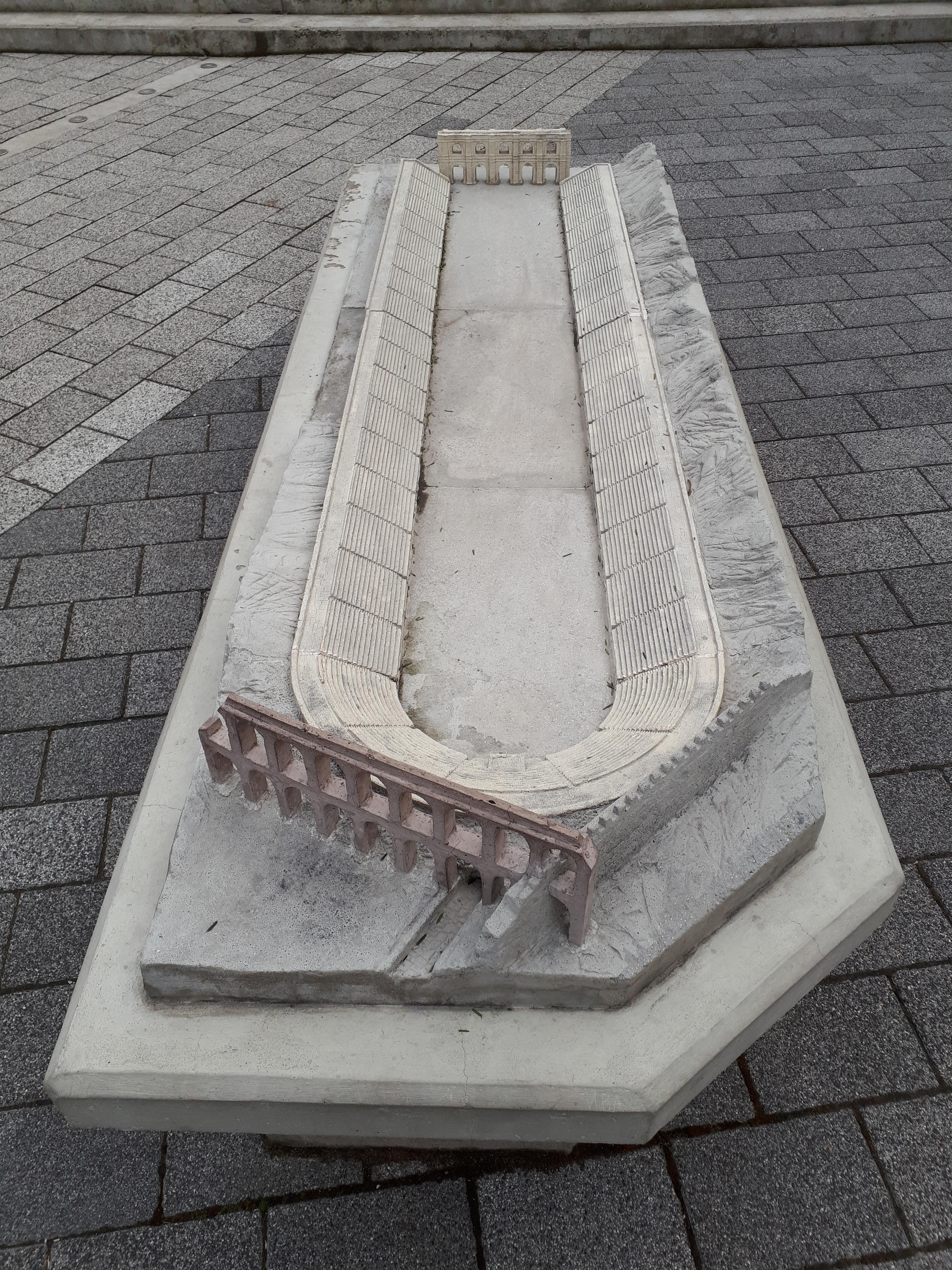 불가리아 플로브디프 경기장 모형