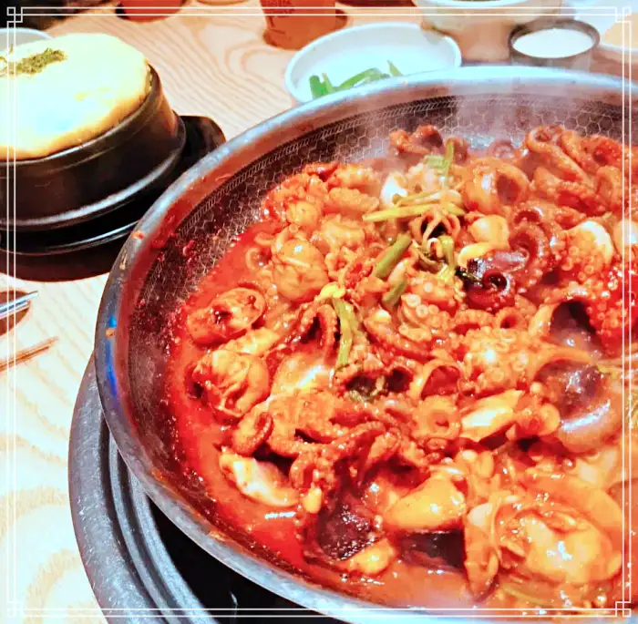서민갑부 인천 송도 눈꽃 치즈 쭈꾸미 삼겹살&#44; 쭈삼 맛집