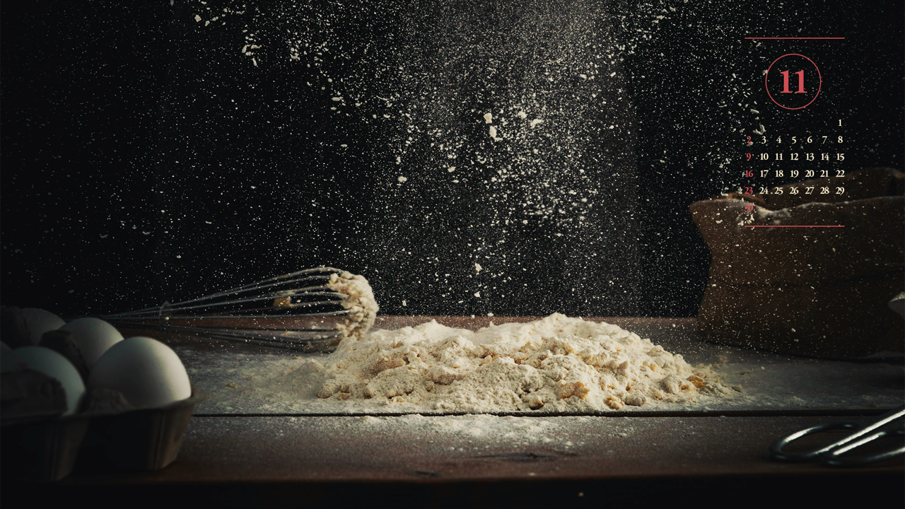 03 밀가루 검정배경 A - 2025년11월 노트북배경화면