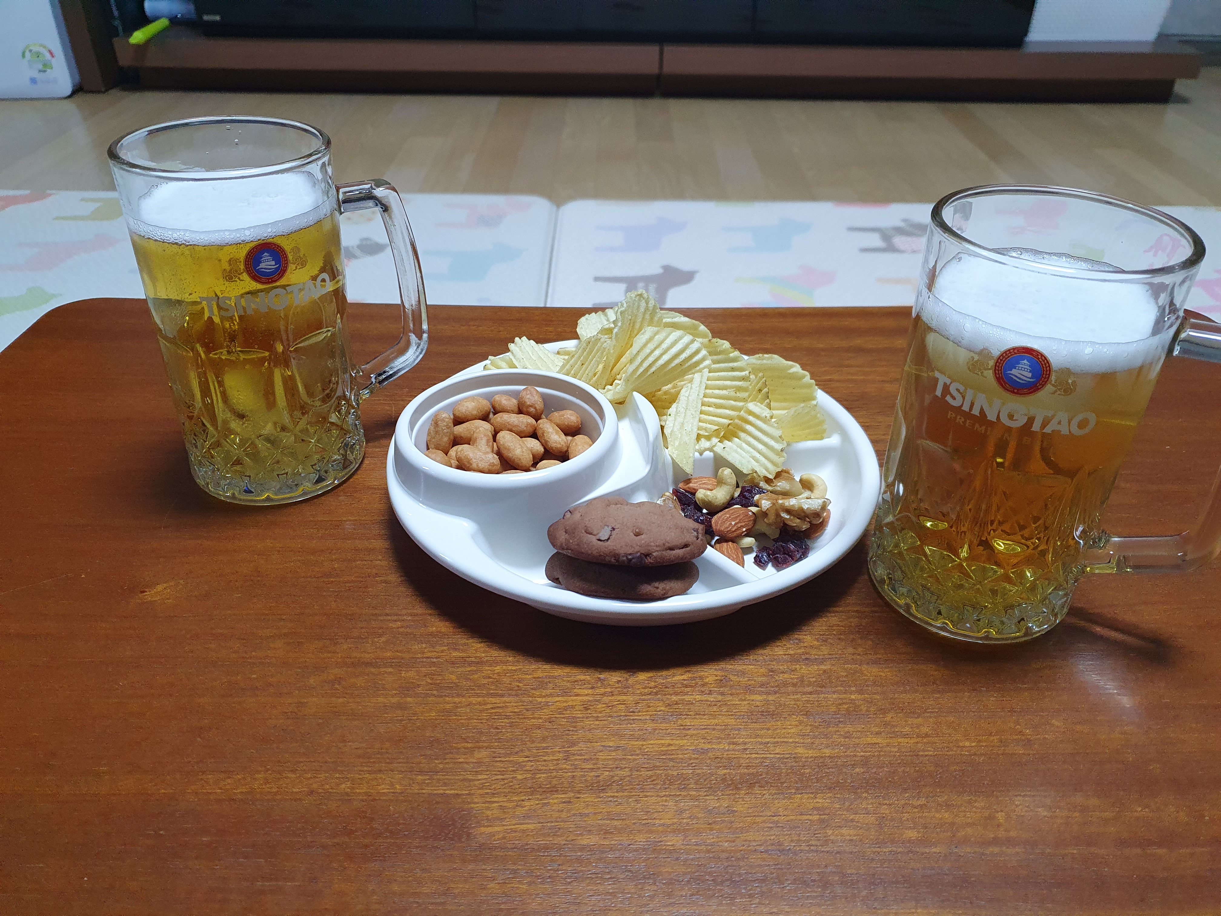 심플잇 포켓넛츠 하루견과로 맥주 안주 한상 차림!