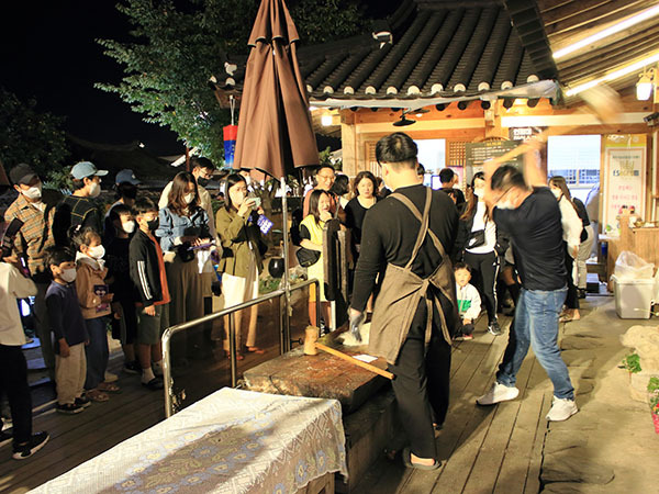 경주국가유산야행축제 2025 &ndash; 신라의 밤&amp;#44; 살아나는 천년의 이야기