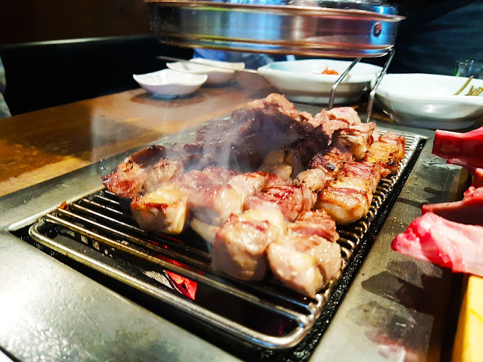 영등포 오향장육집 '대문점'