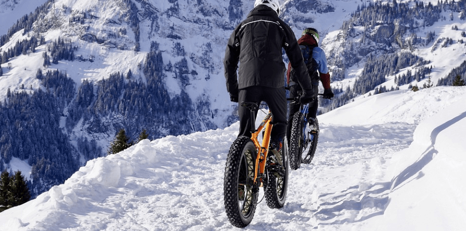 자전거 운동효과 자전거를 타는 사람들 - 5