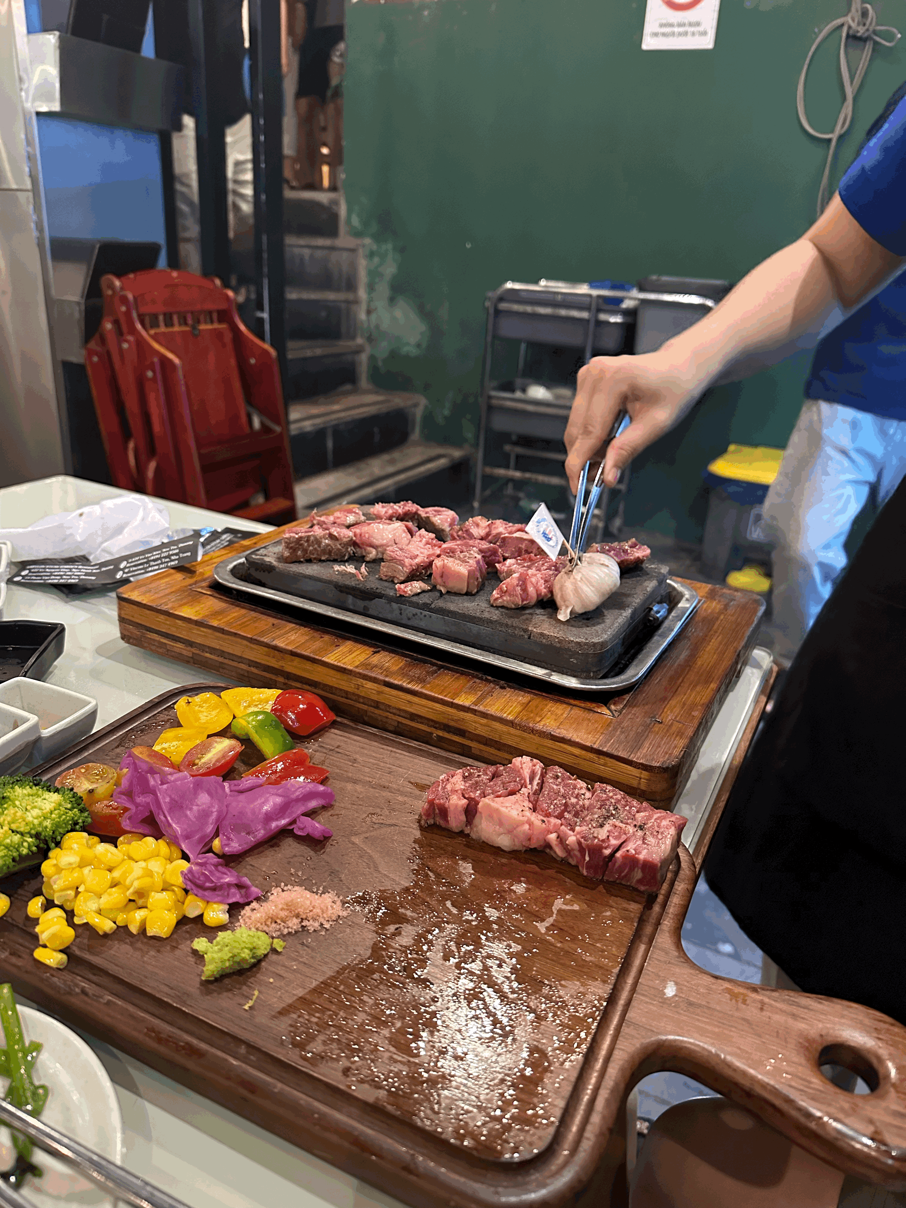 BABYLON-STEAK-GARDEN
