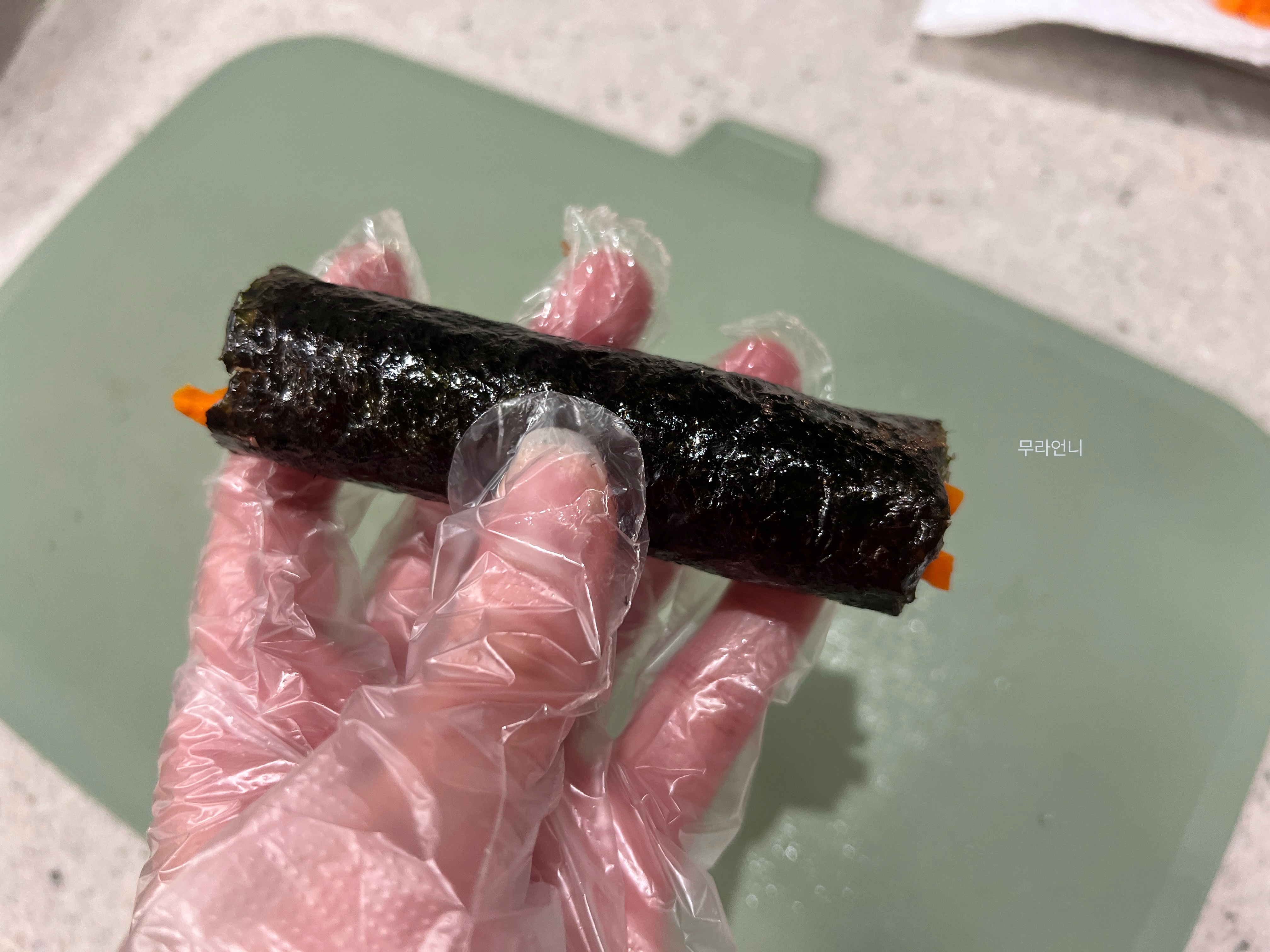 일반 김밥보다 말기 쉬운 꼬마김밥 둘둘 말면 돼요