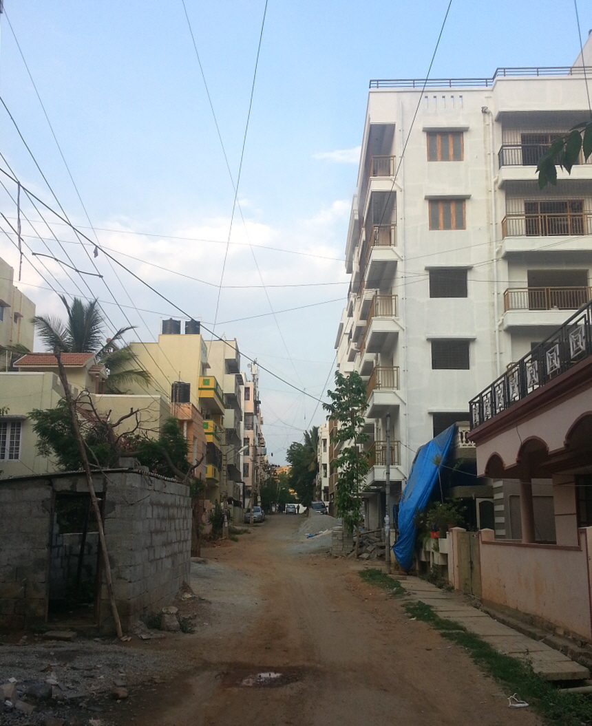 인도 벵갈루루 19시의 거리풍경