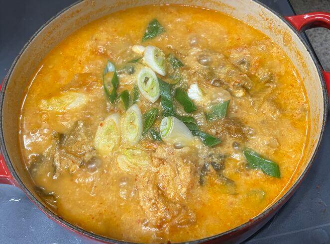 참치콩비지찌개