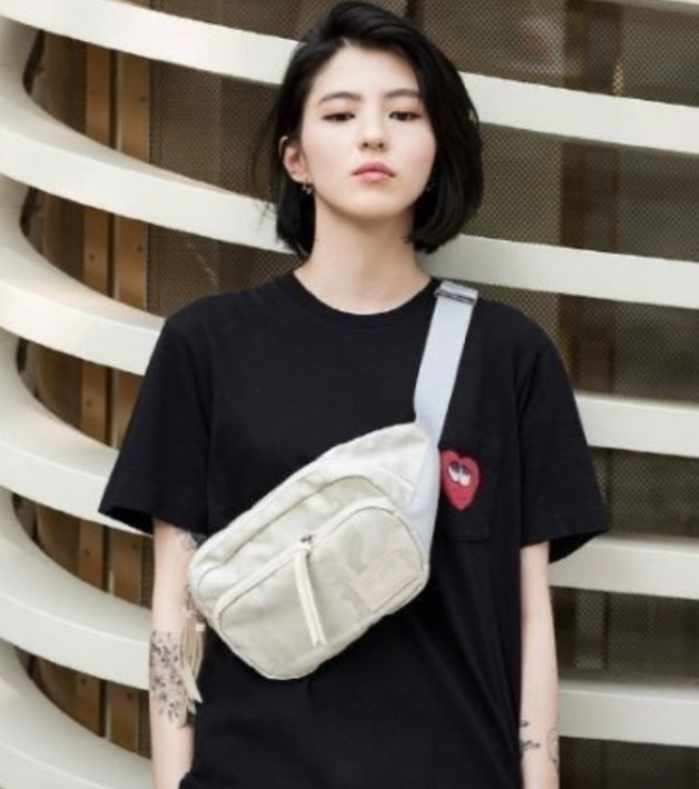 배우 한소희 타투 문신 제거 병원 시술 방법 횟수 비용 깔끔 인스타 나이 학력