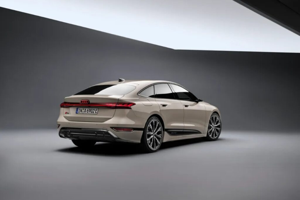 아우디 A6 풀체인지 9세대