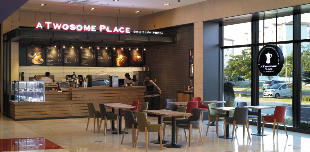 투썸플레이스 매장 내부