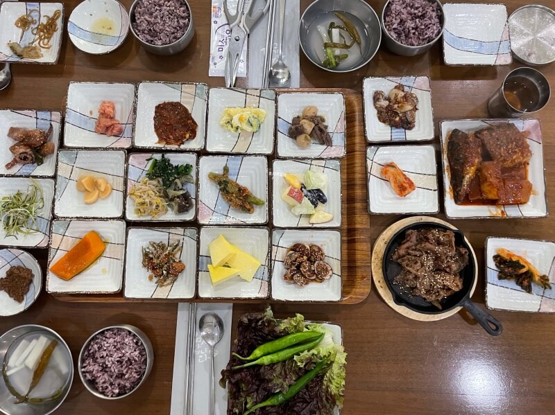 화성 정남 보통저수지 맛집 광복동 한정식 - 한상차림
