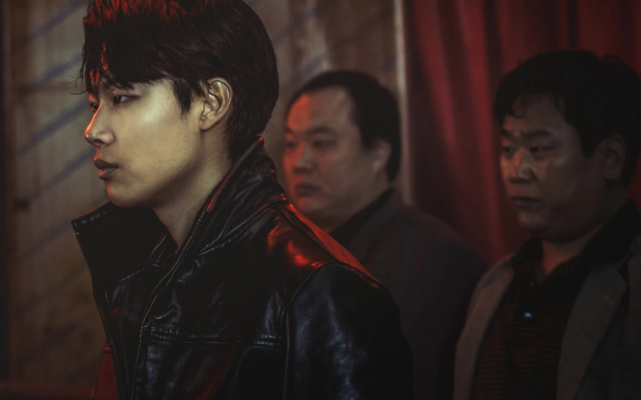 최두일 역(류준열)