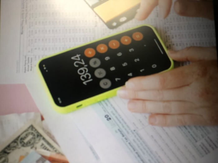 계산기-서류-세금