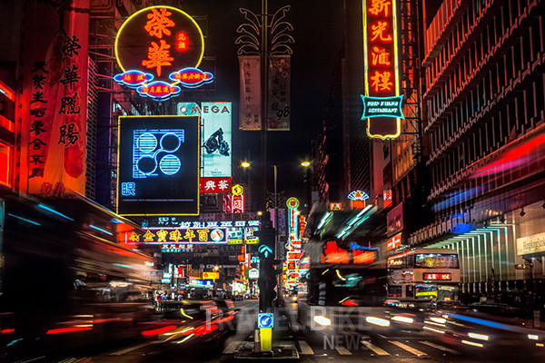 홍콩 중국 여행 소개 : 빅토리아 피크, 홍콩 디즈니랜드, 별의거리