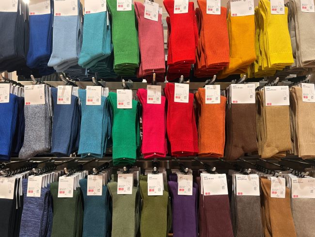 포인트 컬러로 패션 스타일에 생명 넣기