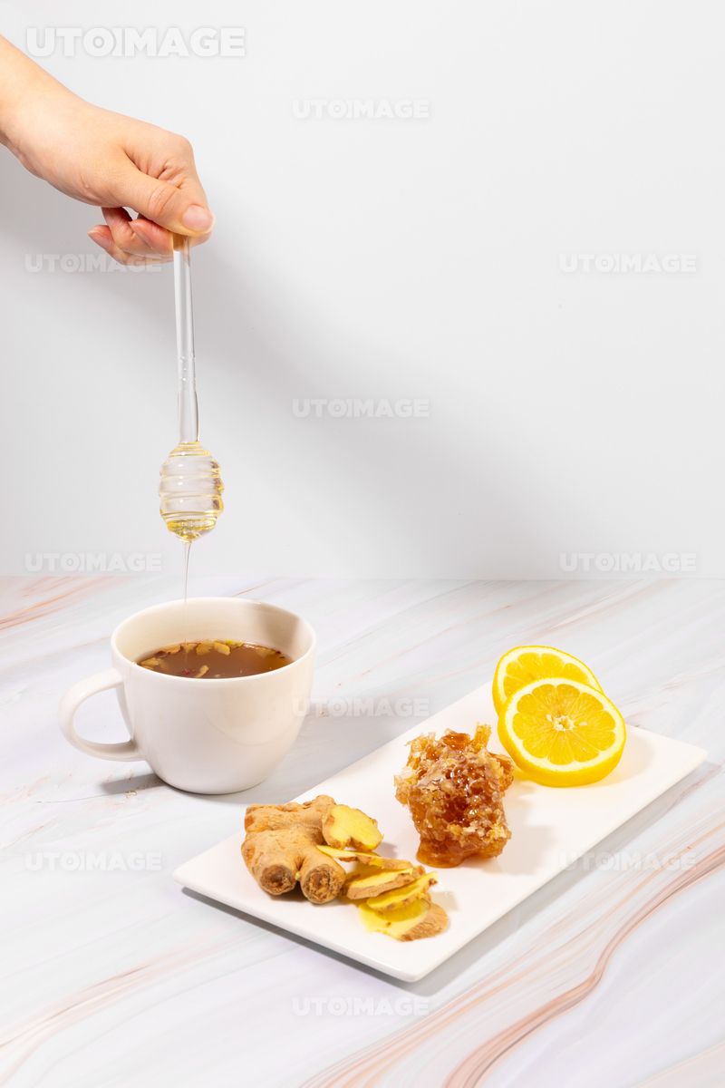 건강에 도움되는 꿀의 사진