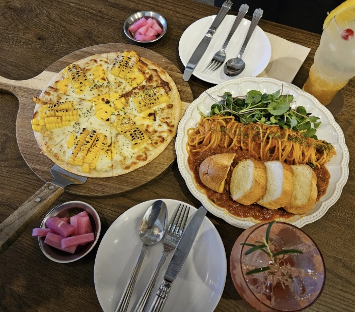 인천 청라 칠면조 다리 구이 맛집 | 생방송투데이