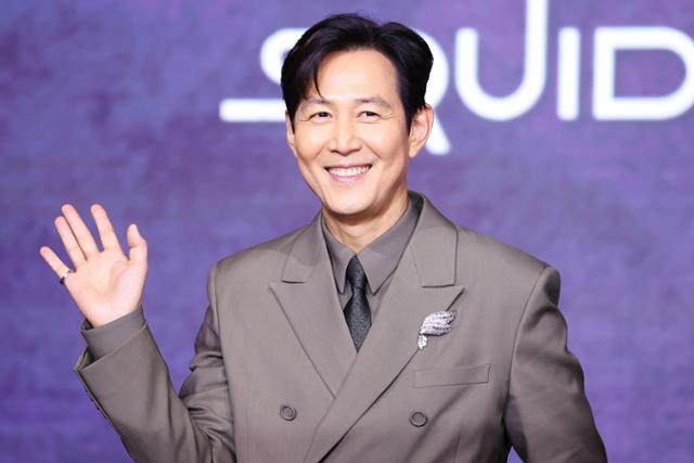 오징어게임 시즌3 관련주&amp;#44; 대장주 산업분석 및 수혜주 투자전략