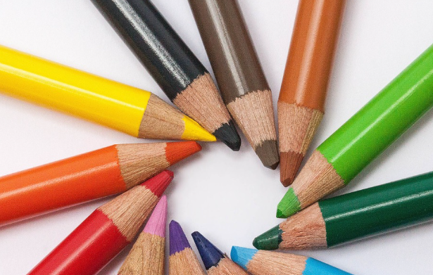 실용+미학 디자인 (지금 뜨는 제품은?)