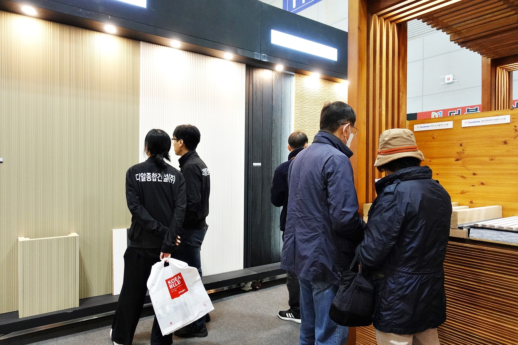 광주경향하우징페어-목조자재들