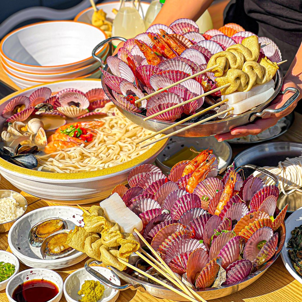 용궁해물칼국수
