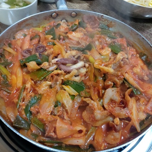 조선팔도 경주 현지인 추천 낙지+돼지볶음 짬뽕 풍자가 또 간집 맛집