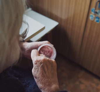 알츠하이머병 증상 원인 예방 가이드북